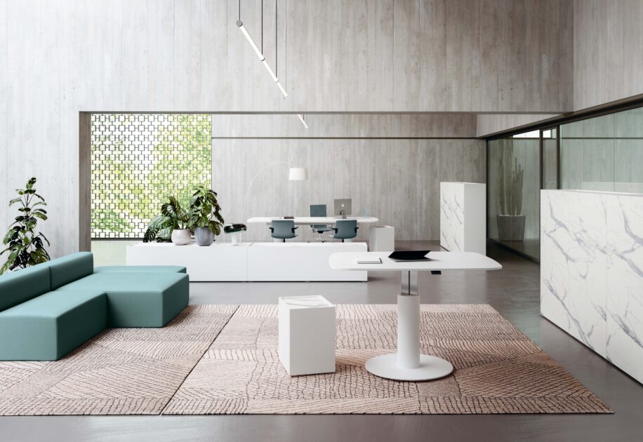 MEETUP_R02 p-26_27 LR