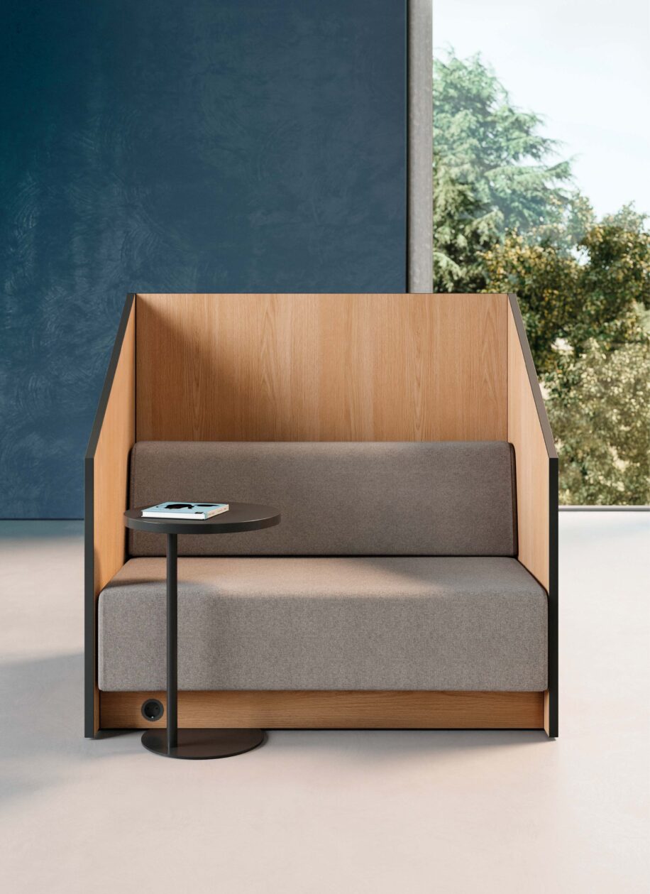 PANORAMA_Rev02 p-44 LR